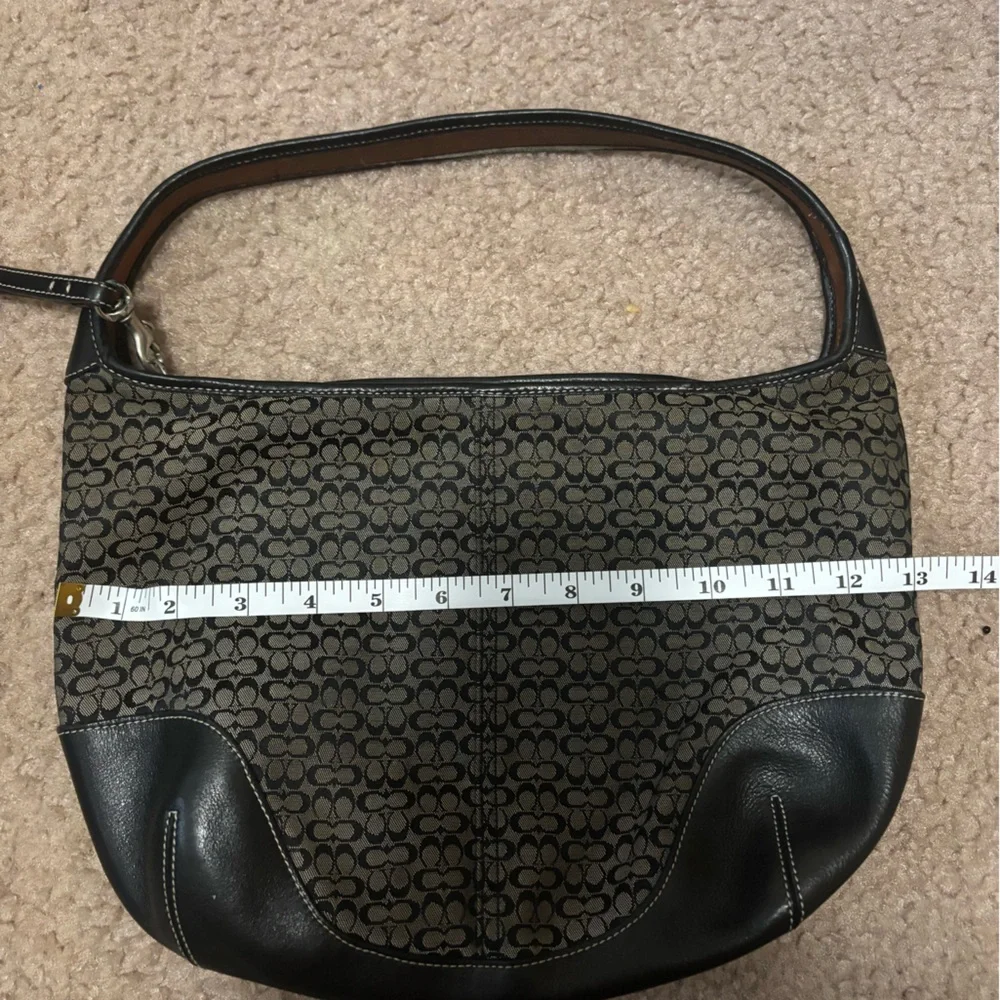 Coach Vintage Signature Black Hobo Bag with signature C’s